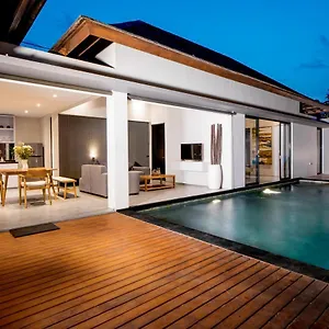 Dedayuh Seminyak (Bali)